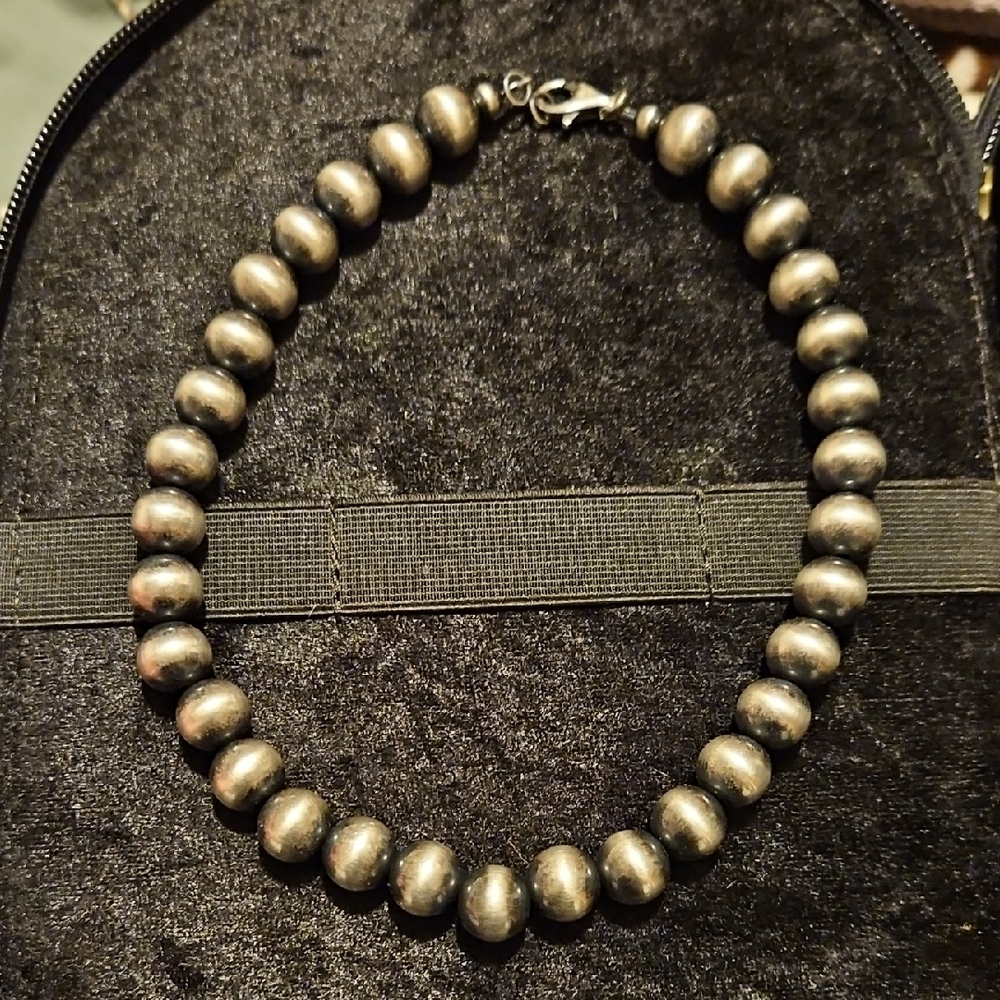 Elegant Silver Beaded Necklace